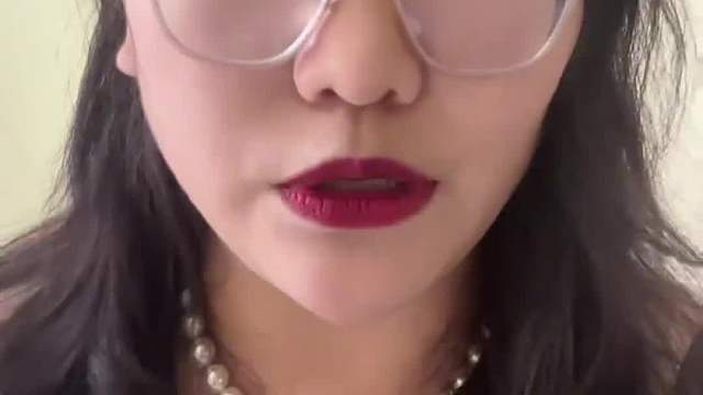 底层女性把男人对你生育价值的追求当真爱  ​