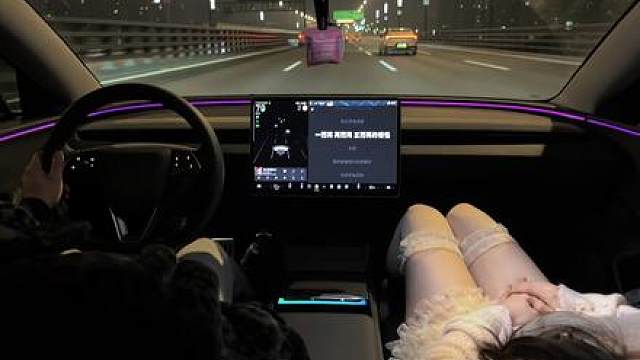 我说车里怎么放起了这首歌，原来是到了杭州