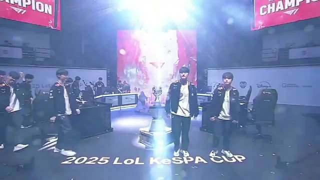 T1 3-2 HLE，获得Kespa CUP冠军 ​​​