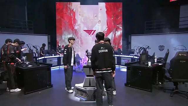 恭喜T1首夺Kespa杯冠军，让二追三？逗逗你的呀，这期是我定制的双败冠军 ​​​