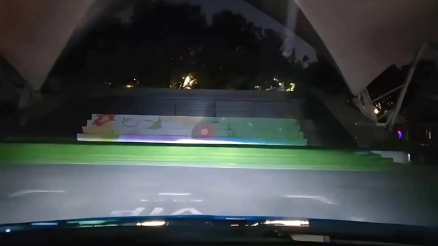 一脚油门劲过大，布加迪底盘连膜带碳干坏了#小小小酷哥