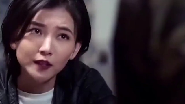 小伙吹牛不打草稿，姑娘听了直翻白眼