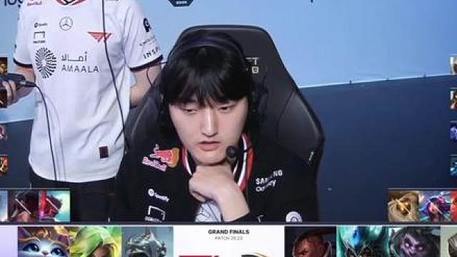 T1vsHLE决胜局速看：23：1二十分钟速通HLE Peyz来了就有冠 Faker首个K杯冠军 K杯完满结束 Faker开启黄金之路！