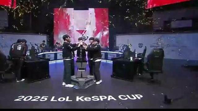 T1获得K杯冠军！