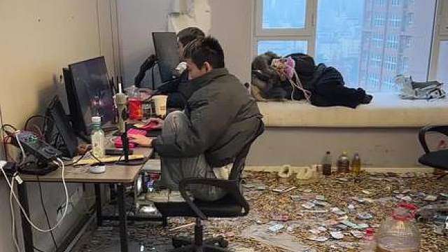 各位义父最近陈泽杯被踹的怎么样？ 看我这一地的金蛋难道击穿不了航天？