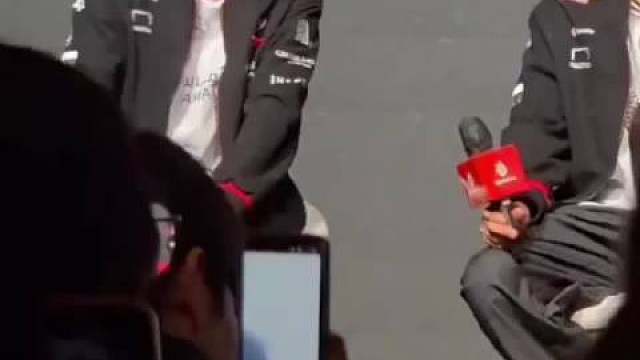 Faker想和Doran交换一天人生:我想亲自体验他疯狂的操作！ 老李说的没错，多兰真是关键先生，能让飞科都觉得果断关键的人，应该仅此一个了吧 ​​​