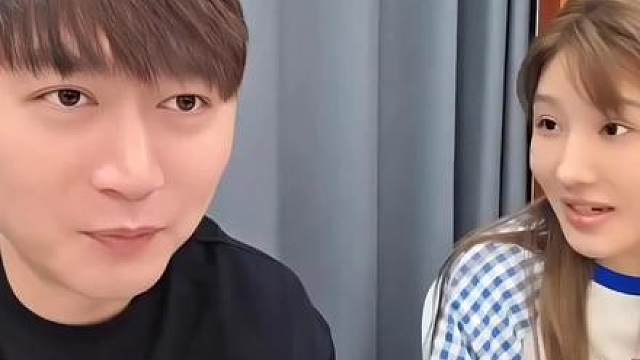 小酷发现乔妹穿潮牌衣服，小手动作吓坏乔妹爆笑如雷！