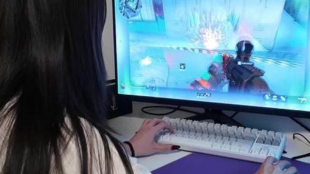 三角洲普坝能不能不要有这么多人跟唐人抢东西