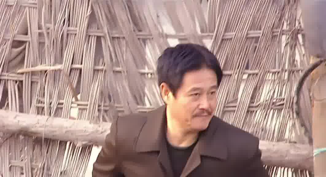 当年看这一段差点没笑喷出来 什么样的脑子能想出这样的剧情 哈