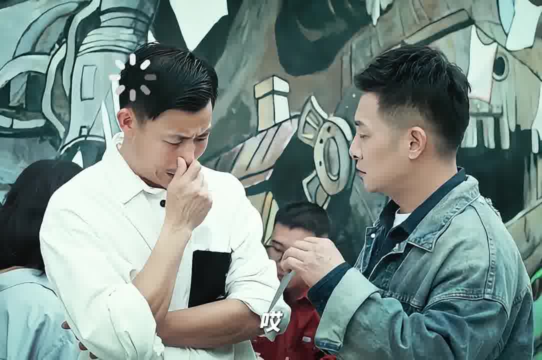 钱没捞着 差点戴上银手镯了 —《不眠日》