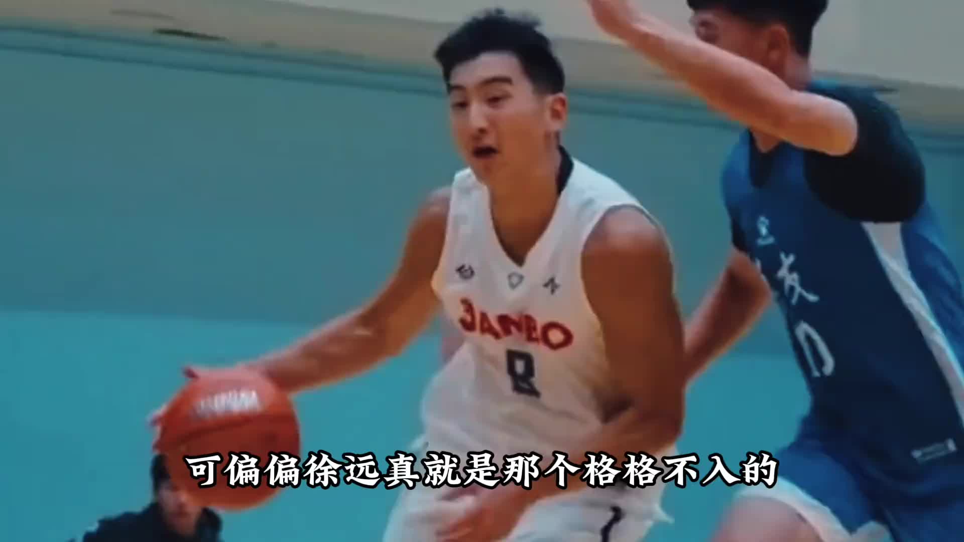 他更像是属于中国本土的精神氮泵，乐观低调的苦行僧才是他一直的标签。