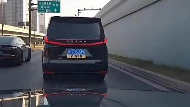 这什么牌？？？