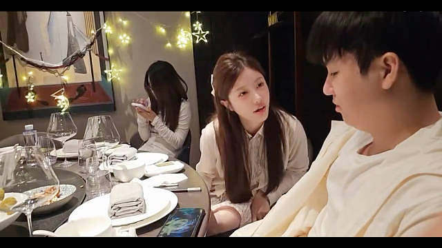 Letme因为对老婆表现的不耐烦，导致秋姐现场教育Letme，上演最对味的老子数到三 网友热评： 1、25年了莱特米还在抗压 2、白云想在外面装自己一家之主的德行，实际上家里面被按在地上锤，当陀螺一样被抽 ​​​