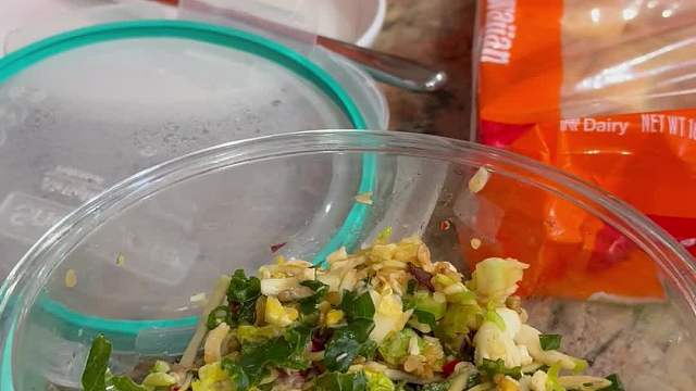 美国穷鬼午餐，不饿就不吃饭的美漂生活