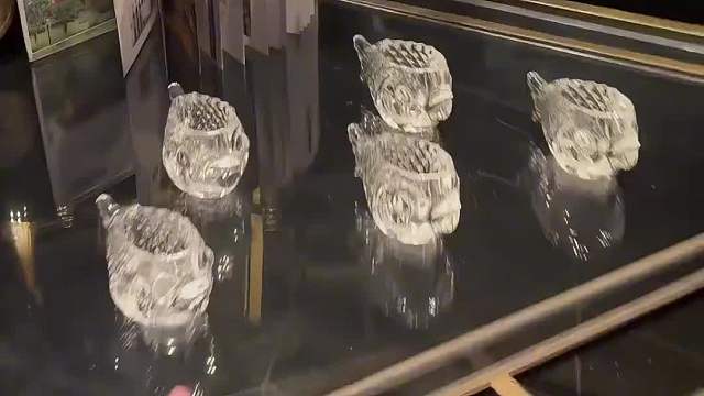 让美国小哥震惊的水下餐厅