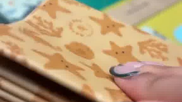 外国小姐姐打包蜂蜡布，还是分享声音   体验