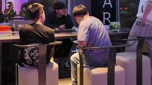 兄弟们今晚质量局见喔！