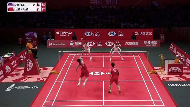 2025世界羽联总决赛！梁王组合2-0谢苏组合比分【21-14，21-18】 ​​​