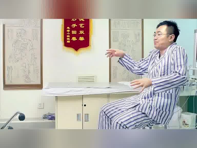 反应速度简直像蜗牛爬。