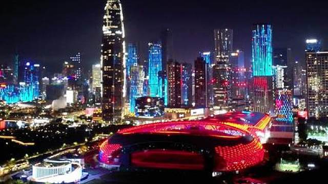 好家伙，在深圳湾抬头看见了永劫无间！ 各位都抽到深振人才卡了吗？