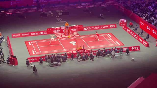 安洗莹 2-1 战胜王祉怡夺冠 丸子这次打的很顽强了 好几个神仙跟随把安洗莹防的没办法 但是进攻确实和安洗莹差一档，丸子继续加油 王祉怡这次也是把安洗莹磨的脱了层皮 安洗莹最后膝盖又出问题了 早日康复，愿伤病远离运动员