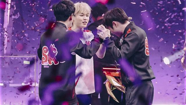 金色雨落，荣耀再续！恭喜SR俱乐部获得2025永劫无间世界冠军赛三排总冠军！