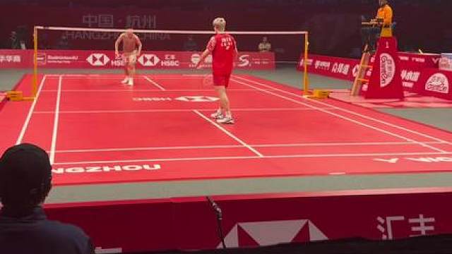 动作的一致性真高啊