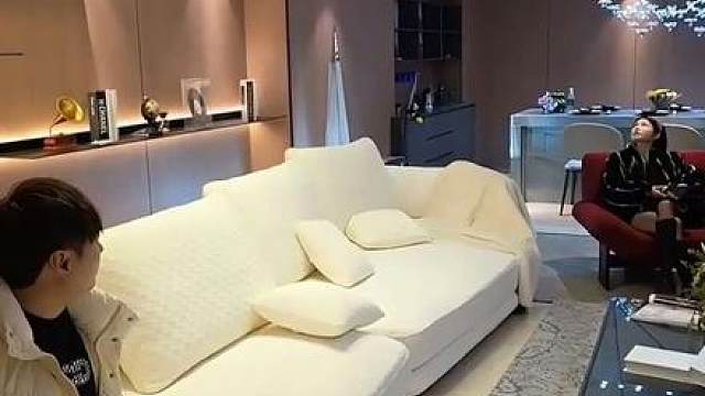 刚子502，姜姜702，瓦子802