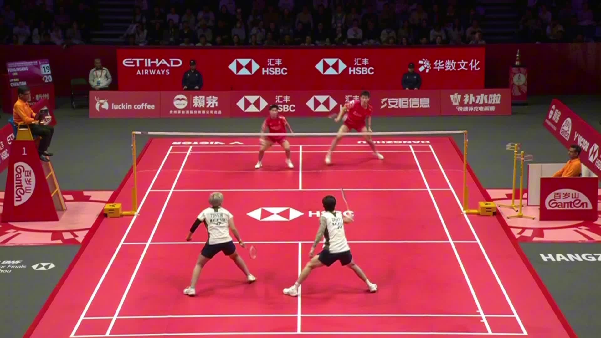 双方在关键分上争夺非常激烈，凤凰组合关键分凭滚网和对手失误，最终以26-24惊险扳平大比分