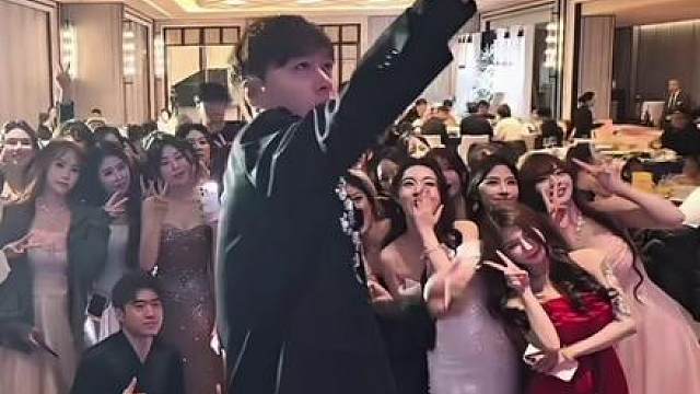 一曲多寂寥捞不起当年天涯路远谁人了解