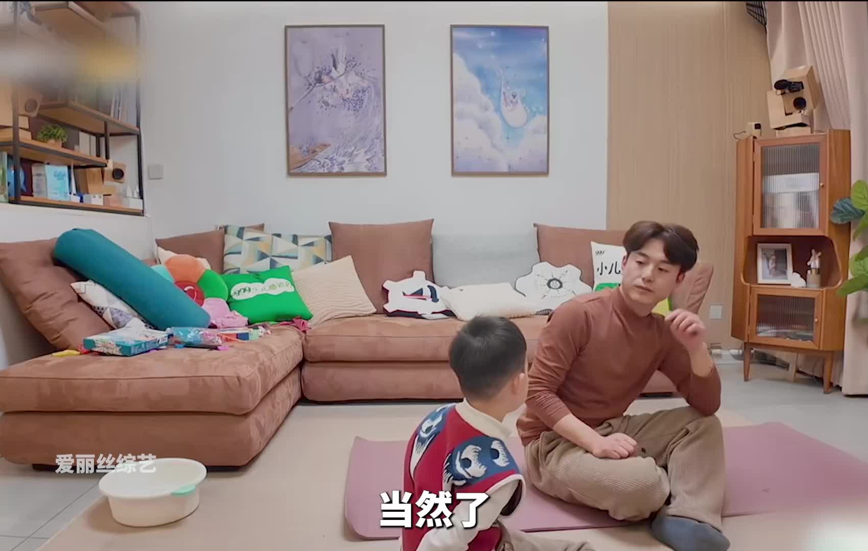 爸爸因长期在海上工作信号差，故而处于失联状态