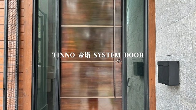 沉铜肌理扉，承住庭间厚重韵#中宝天一铜门 #别墅门 #铜门 #上海