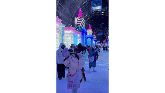 “这座城市，是冬日里的童话”
在生活的某个瞬间停了秒