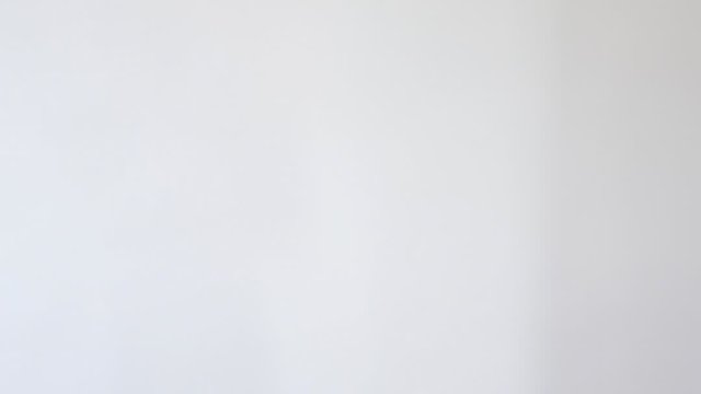 香港房子39平 这景观好压抑太吓人了吧