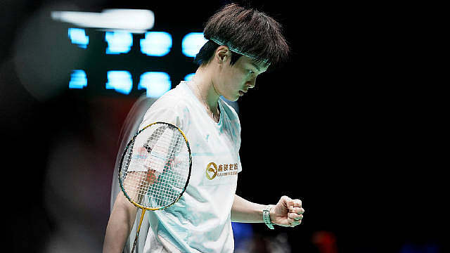 羽超联赛季军赛，青岛仁洲总比分3-1战胜浙江竞体。 第一盘：蒋振邦/梁伟铿1-2王昶/陈旭君【15-12、9-15、12-15】 第二盘：曾逸凡2-0肖高博【15-11、15-12】 第三盘：蒋振邦/魏雅欣2-1沈烜垚/陈樊淑湉【15-7、15-17、15-6】 第四盘：【15-10、15-3】