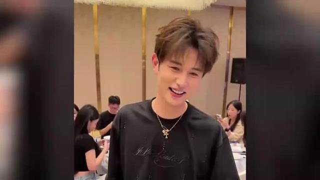 曝童锦程有私生子，拒给抚养费人设坍塌，前女友晒聊天记录控诉