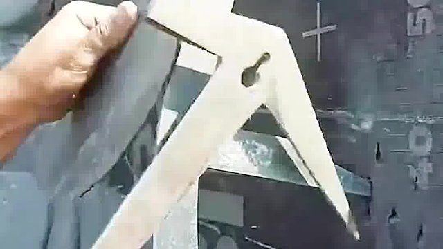 苏格兰青石瓦屋顶施工过程  ​