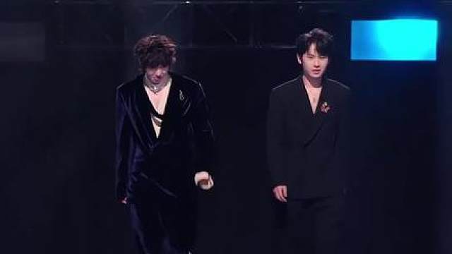 一诺藏长生手机，kpl巅峰之夜还是有太多笑料可以看了