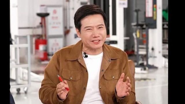 雷总非常愤怒：我就是在农村长大的，怎么可能不让农民卖小米