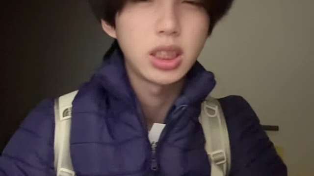 上学上到一半发现自己毕不了业是什么感受