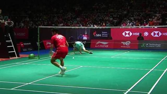 羽球场上的红牌判罚，你觉得哪个合情合理？哪个最冤？