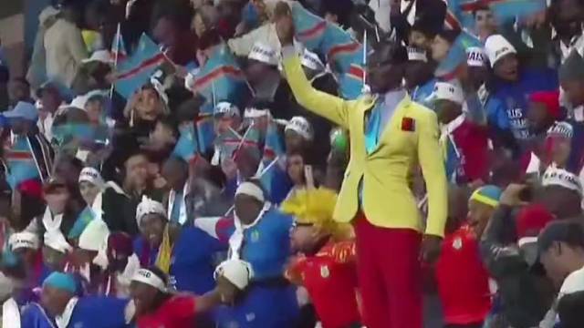 这可真是有定力啊