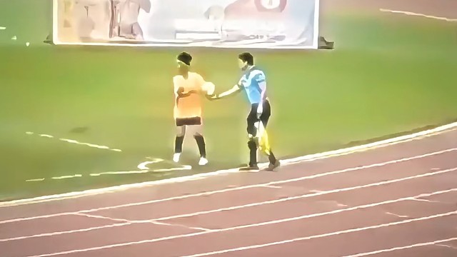 意难平！总裁单刀停球离谱失守，岁月饶过谁