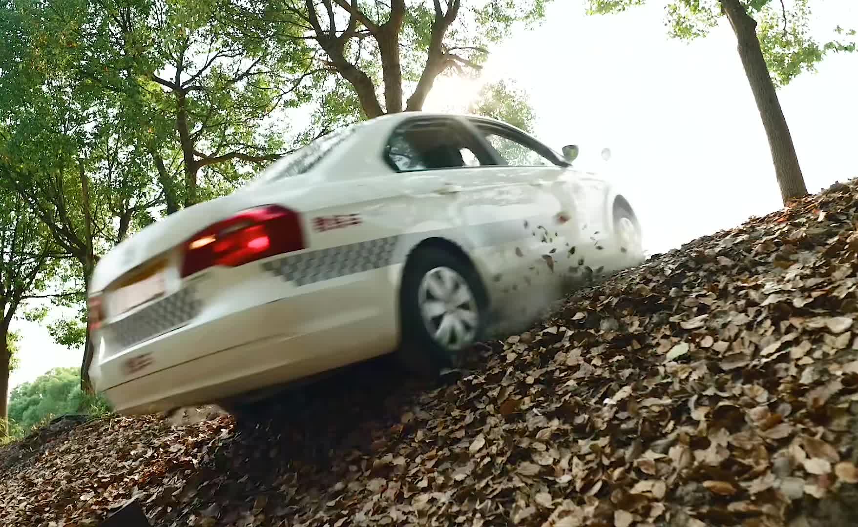 我就想好好学个车，奈何我的教练是沈腾，这还咋学嘛！
