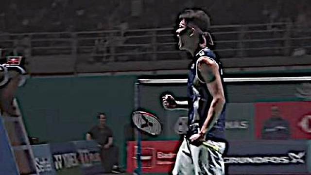 “硬球配硬曲”