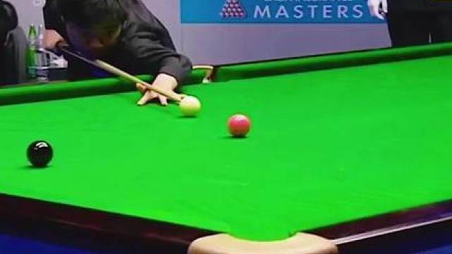 丁俊晖最艰难的一战，顶住全场冷嘲热讽，极限逆转巅峰火箭。