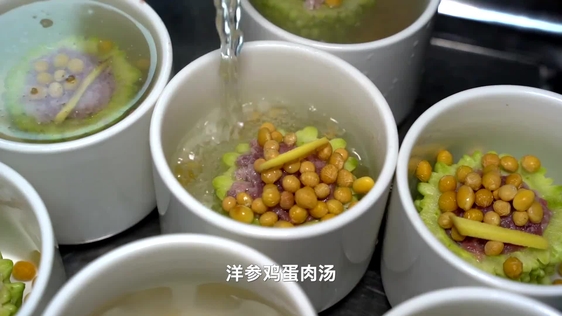 潮汕3胎奶爸在泉州卖海鲜肠粉，288元1份，肠粉届的天花板