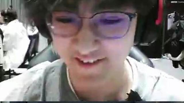 抖瓦杯四强淘汰赛叮当霓虹首刀4n，受害者视角和遇到鬼有什么区别