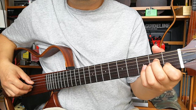 弹一段好听的木吉他分解和弦西安张龙吉他教学