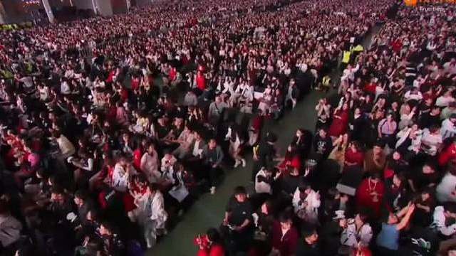 曝LCK在越南举办正赛！越南的英雄联盟赛事爱好者吃得太好了！